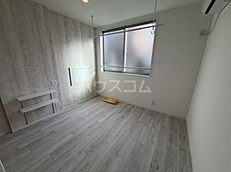 アミスタ新小岩 102 1階ワンルームのリビング/ダイニング