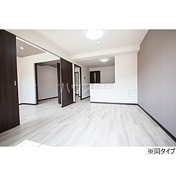 アーバンコート尾西 303 3階2LDKのリビング/ダイニング