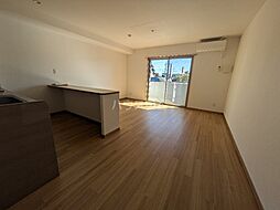 グランスイートアイ 202 1階1LDKのリビング/ダイニング