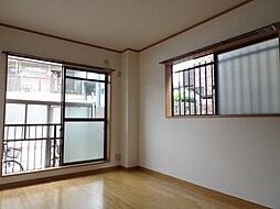 ヴィラージュ南行徳 102 1階2DKのリビング/ダイニング