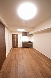 ノルデンタワー南森町プレミアム 3階1LDKのリビング/ダイニング