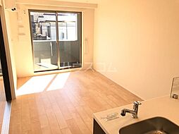 アクア 1階1LDKのリビング/ダイニング