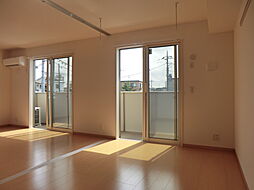 リルシア 201 2階2LDKのリビング/ダイニング