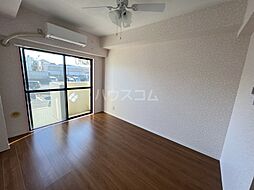 都営新宿線 船堀駅 徒歩13分の賃貸マンション 2階ワンルームのリビング/ダイニング