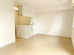 コーポスカイＦ 3階1LDKのリビング/ダイニング