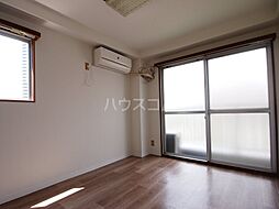 東京メトロ丸ノ内線 新宿御苑前駅 徒歩9分の賃貸マンション 3階ワンルームのリビング/ダイニング