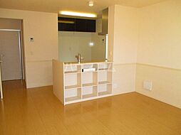 フロンティエールＣ 2階1LDKのリビング/ダイニング