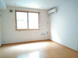 エルソルビオス 3階1Kのリビング/ダイニング