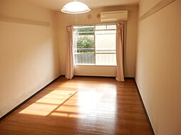 セントラルコーポ　Ｗ館 205 1階ワンルームのリビング/ダイニング