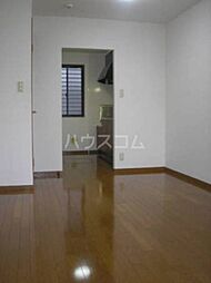 ストークコート 201 2階1LDKのリビング/ダイニング