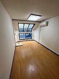 第三ＭＫビル 203 2階1Kのリビング/ダイニング