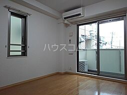 オルジュ本町II 201 2階1Kのリビング/ダイニング