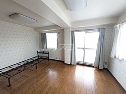 クリスタル童夢 402 4階1DKのリビング/ダイニング