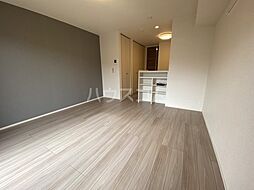 クレシア 102 1階ワンルームのリビング/ダイニング