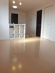 ナディア　Ａ 201 2階2LDKのリビング/ダイニング