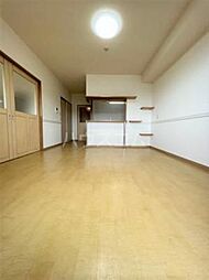 ヴァンティーア 102 1階2LDKのリビング/ダイニング