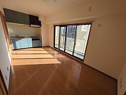 グランド・ノーザンクロス 402