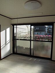 コンフォール東新　B 102 1階3DKのリビング/ダイニング