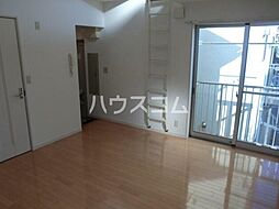 ビーフラット 202 2階ワンルームのリビング/ダイニング