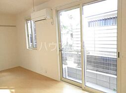 アケボノVIII 102 1階ワンルームのリビング/ダイニング