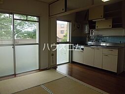 舎人吉岡ハイツ 3階3Kのリビング/ダイニング