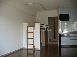 名古屋市営鶴舞線 庄内緑地公園駅 徒歩1分の賃貸マンション 5階ワンルームのリビング/ダイニング