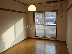 グリーンハイツ唐木田 112 1階1Kのリビング/ダイニング