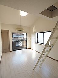 ファミール・エス 201 2階1Kのリビング/ダイニング