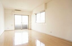 小田急小田原線 成城学園前駅 徒歩12分の賃貸マンション 3階1LDKのリビング/ダイニング