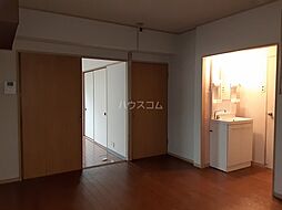 川口マンション 203 2階2LDKのリビング/ダイニング