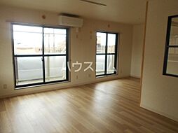 ルイ 316 1階3LDKのリビング/ダイニング