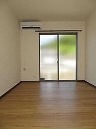 横浜市営地下鉄ブルーライン 港南中央駅 徒歩9分の賃貸アパート 1階1Kのリビング/ダイニング