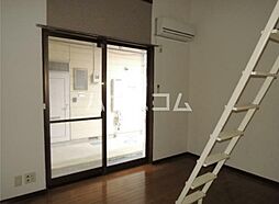 アイランドＢ 210 2階1Kのリビング/ダイニング