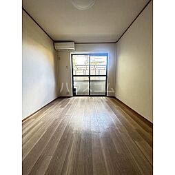 和田ハイツ 102 1階1Kのリビング/ダイニング