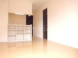 エミナンス　III 1階2LDKのリビング/ダイニング