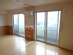 京成松戸線 高根公団駅 徒歩13分の賃貸アパート 1階2LDKのリビング/ダイニング