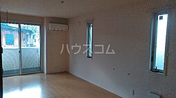 シェリール 202 2階1LDKのリビング/ダイニング