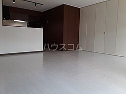 マンションアルス 103 1階1LDKのリビング/ダイニング