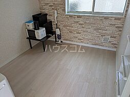 ユナイト衣笠マドレーヌの瞳 203 2階ワンルームのリビング/ダイニング