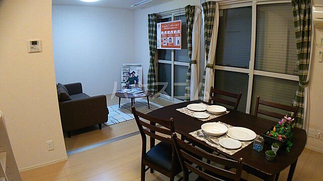 リビング/ダイニング