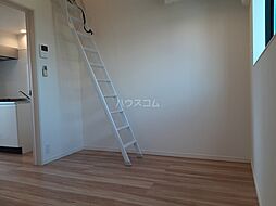 レイズ橋本 203 2階1Kのリビング/ダイニング