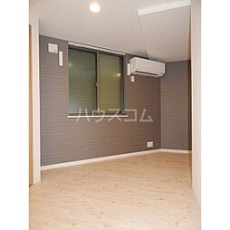 名古屋市営名港線 築地口駅 徒歩3分の賃貸アパート 1階ワンルームのリビング/ダイニング