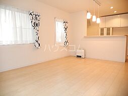 ラ・ファミーユ富田茂福 1 1階4LDKのリビング/ダイニング