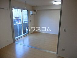 JR中央本線 勝川駅 徒歩11分の賃貸アパート 3階1LDKのリビング/ダイニング