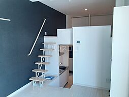 名古屋市営名港線 六番町駅 徒歩4分の賃貸アパート 2階1Kのリビング/ダイニング