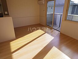 グラン・ボヌール　II 201 2階1LDKのリビング/ダイニング