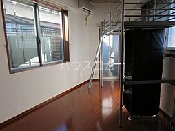 モデリスタ 101 1階ワンルームのリビング/ダイニング