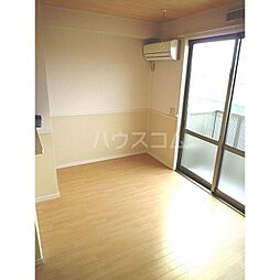 リュミエールＤ 201 2階2DKのリビング/ダイニング