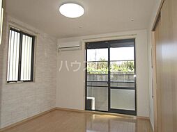 アマンジオＢ 201 2階1LDKのリビング/ダイニング