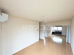 ラ・ベルドールＢ 102 1階2LDKのリビング/ダイニング